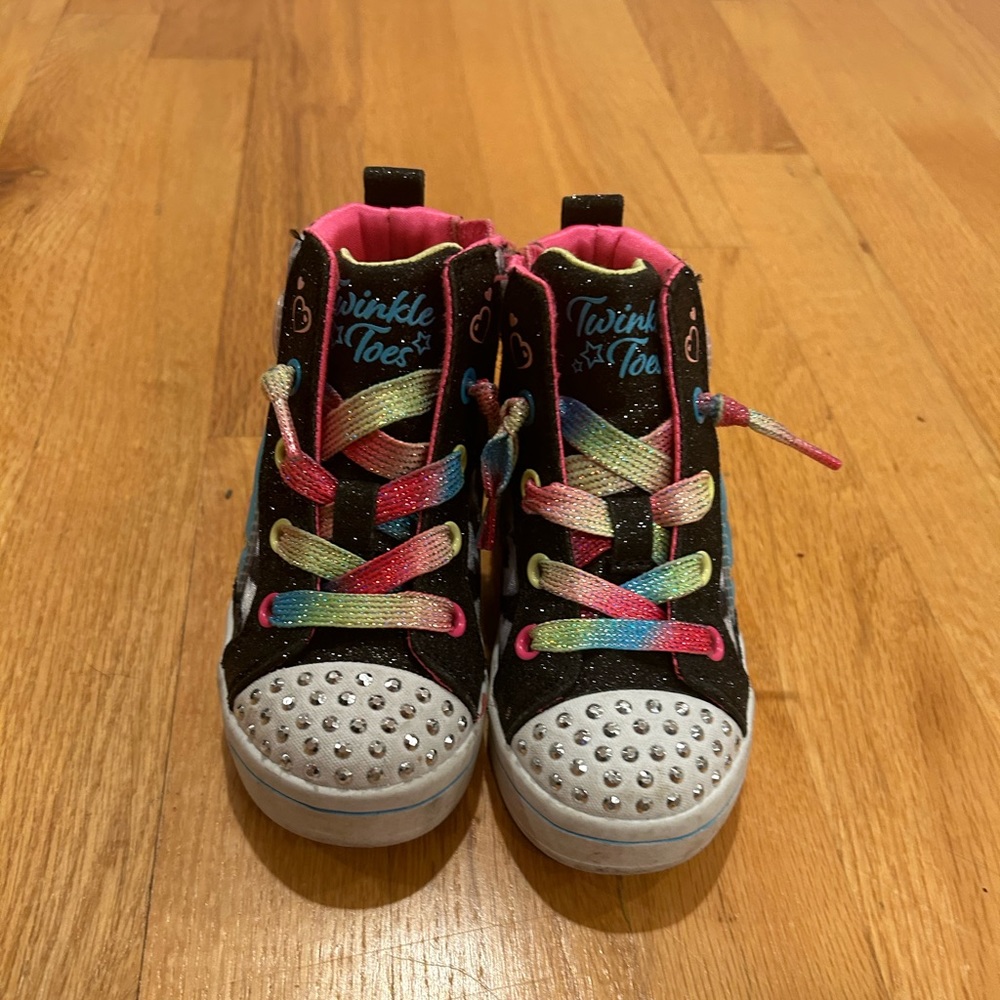 Twinkle Toes by Sketchers Light-Up Girls High Top Sneakers